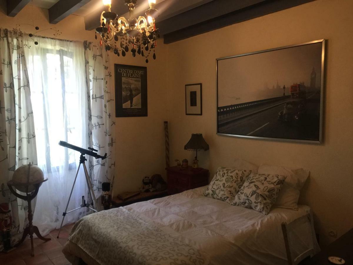 Bed and Breakfast Le Peyrail Les Lèves-et-Thoumeyragues Esterno foto